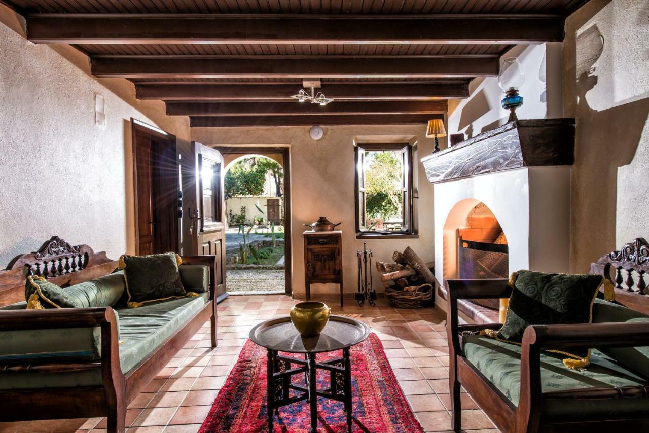 Lemuria Manor, Wine Dark Sea Villas Rhodes City ภายนอก รูปภาพ